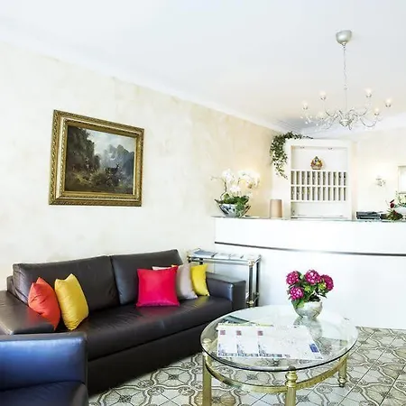 Hotel Winhart 3*
